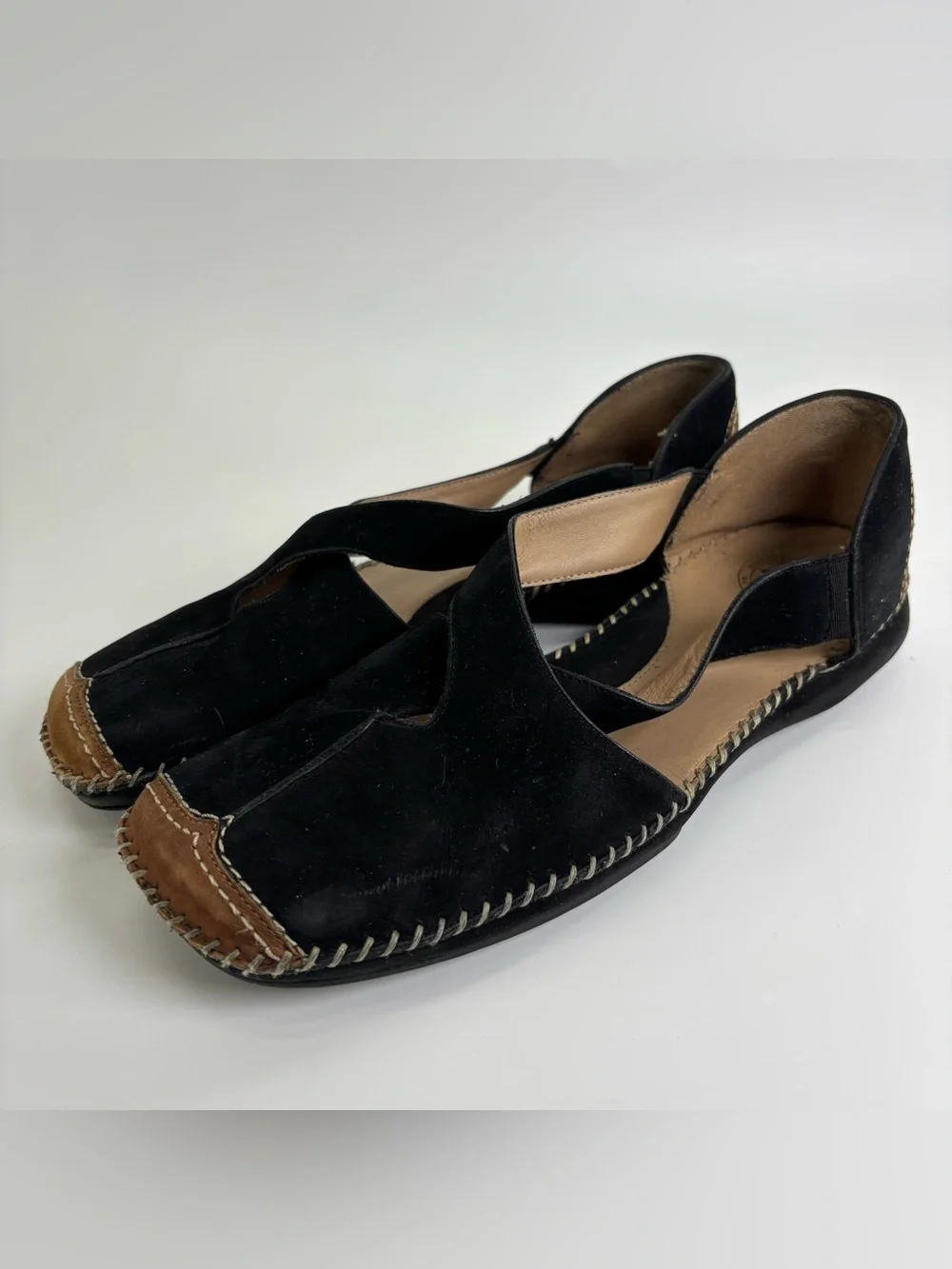 Nurture Charlie black suede flats 9.5 tan toe comfort walking square toe